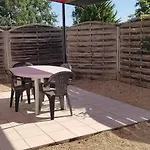 Дом отдыха De La Petite Fosse Aux Loups *